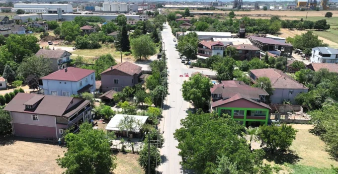 Kartepe Uzunbey’de Reform Caddesi Yenileniyor