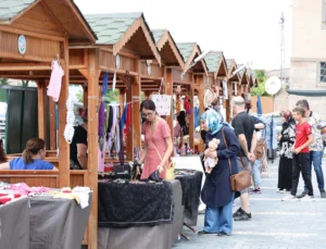 Kayseri Talas'Tan Kadınıjn Emeği Var