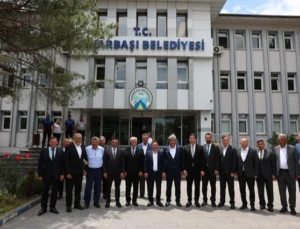 Kayseri Valisi Çiçek'Ten Pınarbaşı Mesaisi