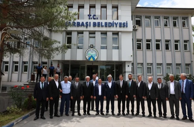 Kayseri Valisi Çiçek'Ten Pınarbaşı Mesaisi