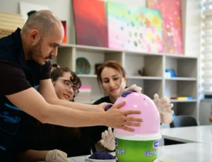 Kocaeli Çayırova’da Engelsiz Yürekler Yaz Okulunda Buluşuyor