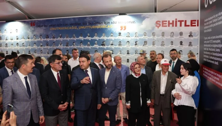 Kütahya’da 15 Temmuz Sergisi Açıldı