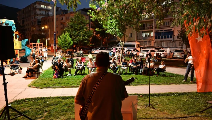 Manisa'Da Akustik Yaz Akşamları Ile Müzik Ziyafeti