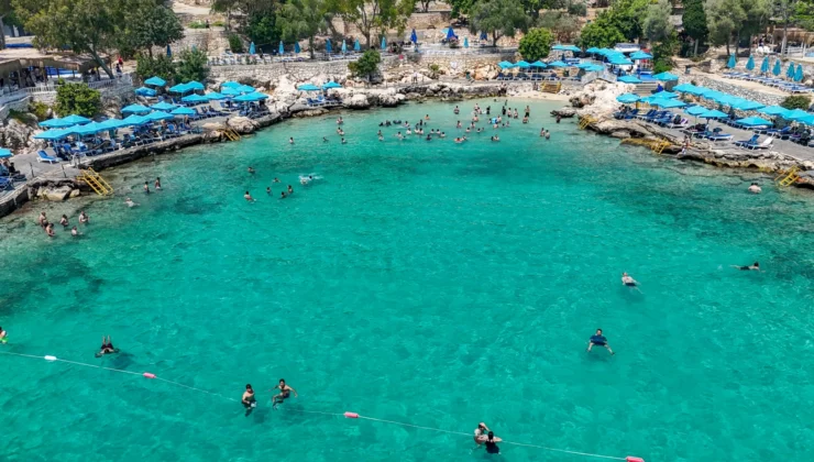 Mersin Plajları Tatilcilerin Gözdesi Oldu