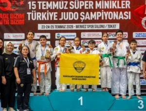 Minik Judoculardan 8 Madalya
