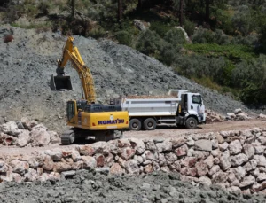 Muğla Seydikemer’de Heyelan Yaraları Sarılıyor