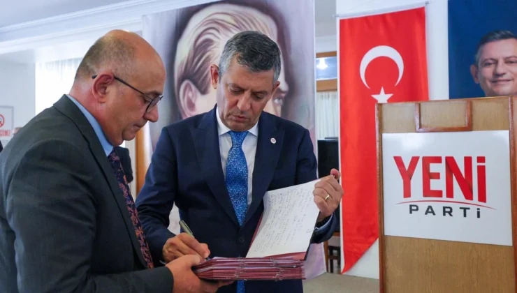 Özgür Özel, Yeni̇ Parti'Nin Genel Başkanı Seçildi
