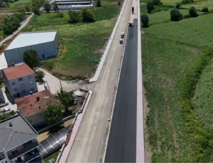 Sakarya'Da Yazlık Kavşağı’nın Yükünü Alacak Duble Yolda Asfalt Başladı