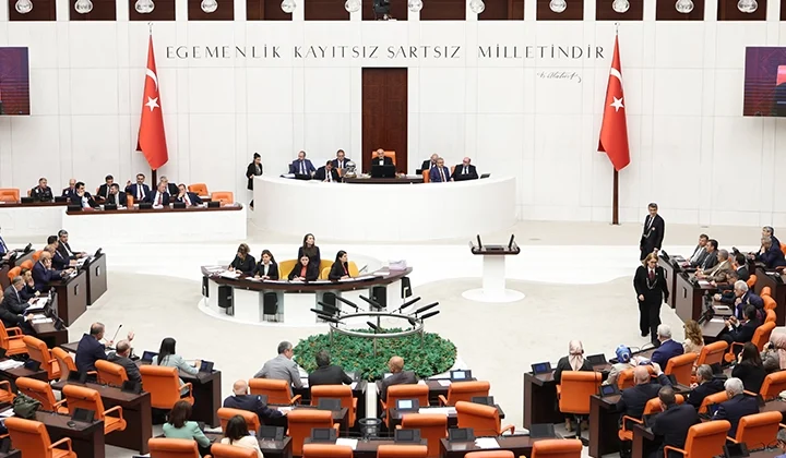 Tsk'Yı Ilgilendiren Kanun Teklifi Yasalaştı… Uzman Erbaş, Subay Ve Kamu Istihdamına Yeni Düzenlemeler