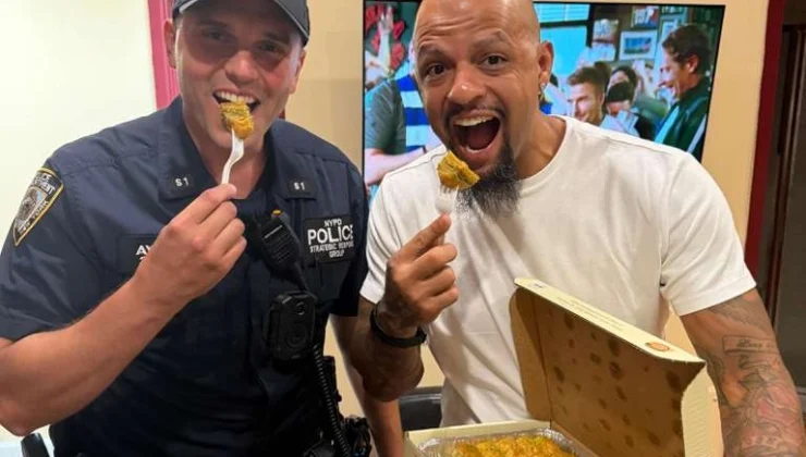 Türk Dedektif Felipe Melo'Ya Baklava Ikramı… Ünlü Futbolcu O Lezzete Hayran Kaldı