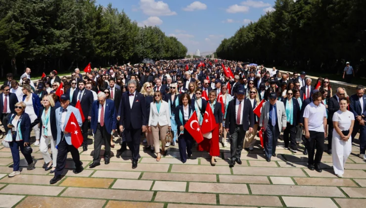 Türkiye Rotary Ailesinden Yeni Döneme Anıtkabir’den Güçlü Mesaj