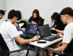 Yapay Zekayla Marka Oluşturacaklar