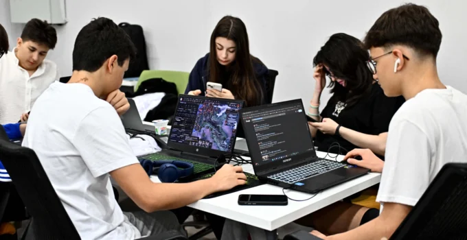 Yapay Zekayla Marka Oluşturacaklar