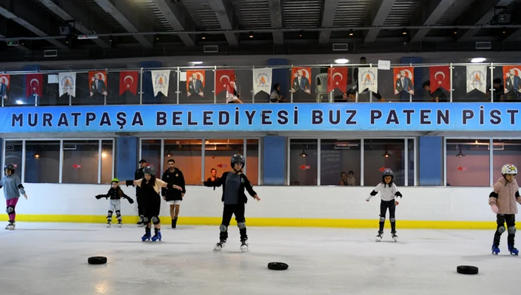 Yaz Aylarında Serinleten Adresi: Dağyakası Buz Pisti