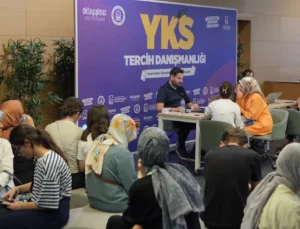 Yıldırım Belediyesi Üniversite Tercih Sürecinde Gençlerin Yanında
