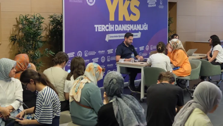 Yıldırım Belediyesi Üniversite Tercih Sürecinde Gençlerin Yanında
