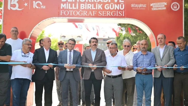 Yıldırım'Da 15 Temmuz Ruhu Fotoğraf Sergisiyle Yaşatılıyor