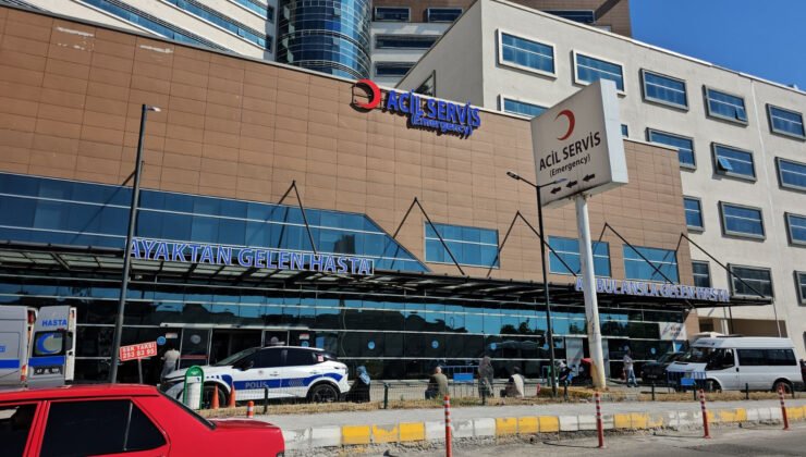 Zonguldak’ta 1 metrelik balkondan düşen 35 yaşındaki şahıs hastaneye kaldırıldı