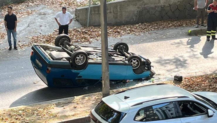 Zonguldak’ta kontrolden çıkan otomobil ağaca çarpıp ters döndü