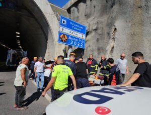 Zonguldak’ta yürekleri ağza getiren kaza… Tünelin girişine böyle ok gibi saplandı…