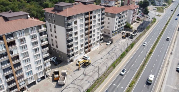 200 Milyon Liralık Asfalt Yatırımı Kepez Bölgesi’nde Devam Ediyor