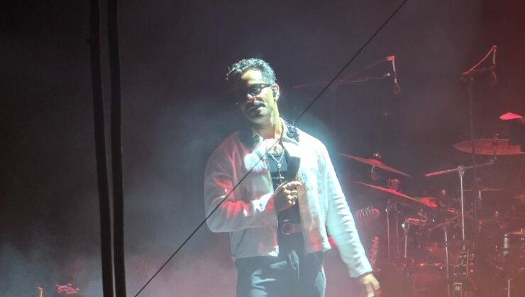 Gökhan Türkmen konserinde bir gecede 9 evlilik teklifi