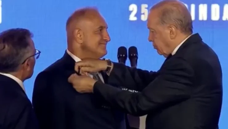 25. Yıl Programında Ak Parti'Ye 10 Yeni Katılım