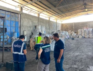 Akdeniz’de Mikroplastik Denetimi… 23 Tesise 47,6 Milyon Tl Ceza!