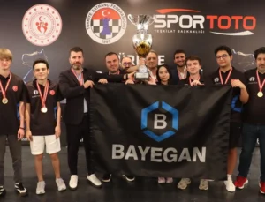 Bayegan Pendik Satranç'Tan Üst Üste Üçüncü Şampiyonluk