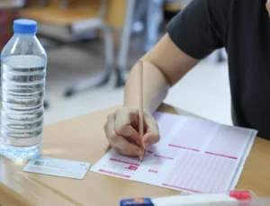 Bursa Büyükşehir'Den Memur Adaylarına Kpss Provası