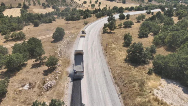 Bursa Büyükşehir Harmancık’ta Da Yolları Yeniliyor