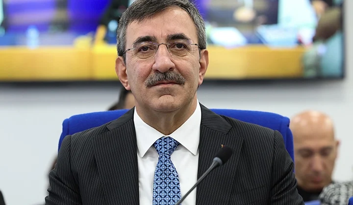 Girne Açıklarındaki Gemi Kazasına Cevdet Yılmaz’dan Açıklama… Her Türlü Desteği Sağlıyoruz