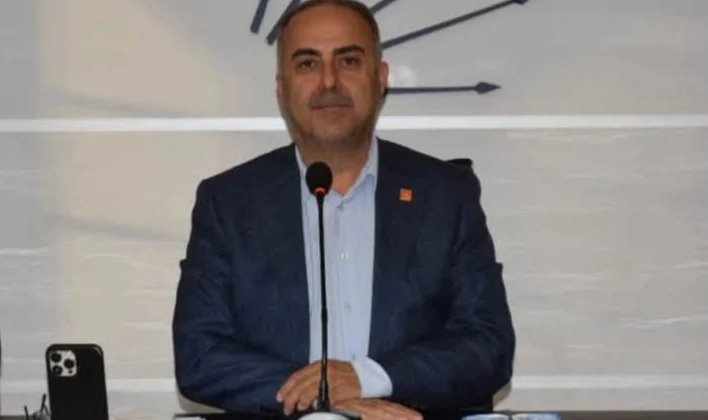 Chp Bursa'Dan Parti Değiştirmeyi Düşünen Belediye Başkanlarına Çağrı: İstifa Ediyorsanız Makamlarınızı Da Bırakın