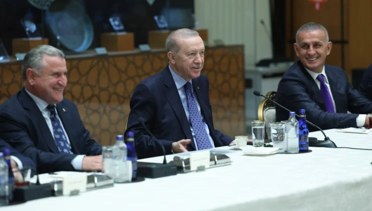 Cumhurbaşkanı Erdoğan’dan Süper Lig’e Yükselen Takımlara Tebrik