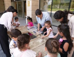 Denizli’de Miniklere Bilim, Tarih Ve Trafik Eğitimi