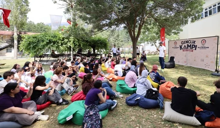Denizli’de Gençler Doğa Ve Sanatla Buluştu