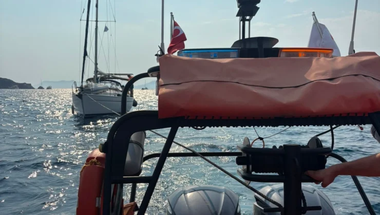 Fethiye Açıklarında Arızalanan Tekne Kurtarıldı