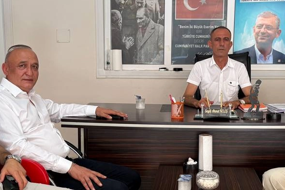 Gaziantep'Te Yeni Partili Vekile 'Yeni' Başkan'Dan Bıçaklı Saldırı!