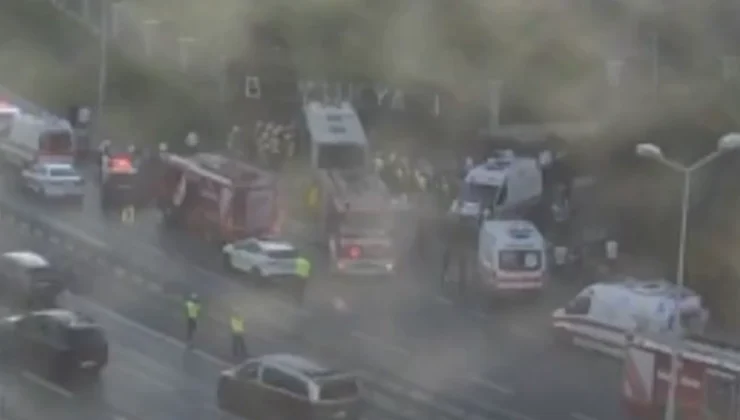 İett Otobüsü Duvara Çarptı! 2 Ölü, 16 Yaralı!