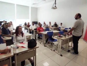 İletişim Başkanlığı’ndan Basın Mensuplarına İha-1 Ticari Pilot Eğitimi