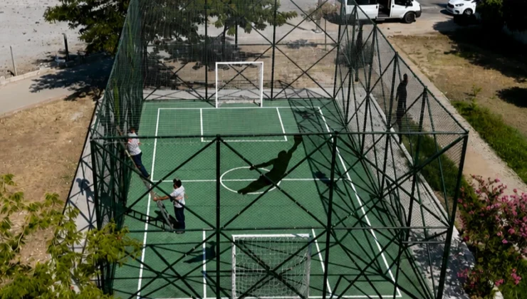 İzmir Karabağlar ‘Da 5 Mahalleye 5 Yeni Mini Futbol Sahası