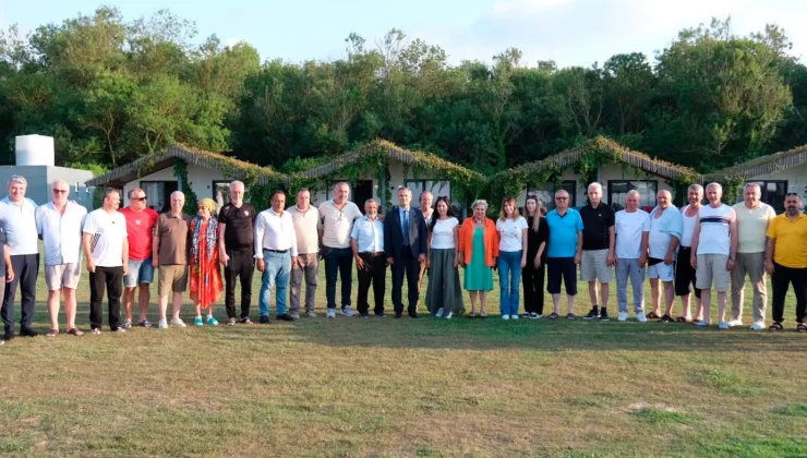 İzmitli Mahalle Muhtarları Sarısu Gençlik Kampı’nda Ağırlandı