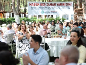Mabem’li Öğrenciler Lgs Başarılarını Aileleriyle Kutladı