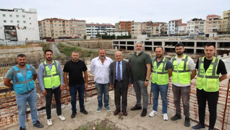 Millet Bahçesi Ve Millet Düzü Hızla Yükseliyor