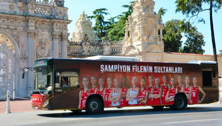 Şampiyonlar, İett Ile İstanbul’da