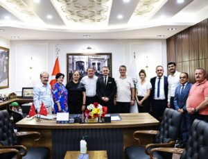 Sınav başarıları başkan makamında kutlandı