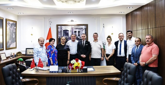 Sınav başarıları başkan makamında kutlandı