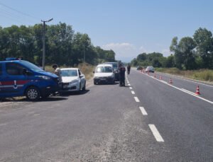 Jandarmadan geniş çaplı asayiş ve trafik denetimi