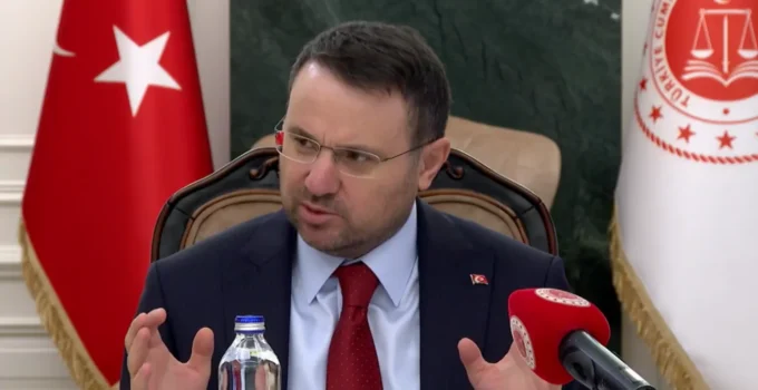 Bakan Gürlek'Ten 'Fon Soruşturması' Açıklaması: Vatandaşımızın Birikimi Sahipsiz Değildir