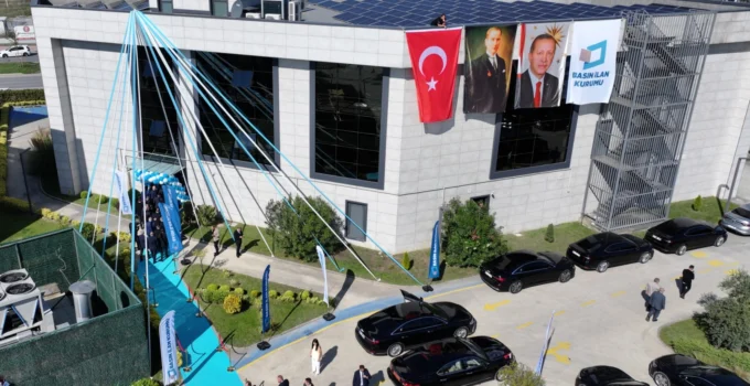 Bi̇k'Ten Sakarya'Ya Bölge Müdürlüğü… İletişim Başkanı Duran'Dan 'Yerel Medya' Vurgusu